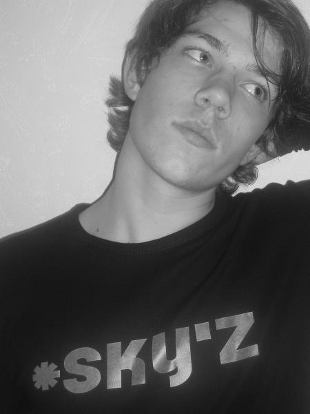 SkY' ZZZZZ